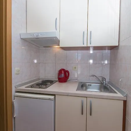 2752b Apartment Brela