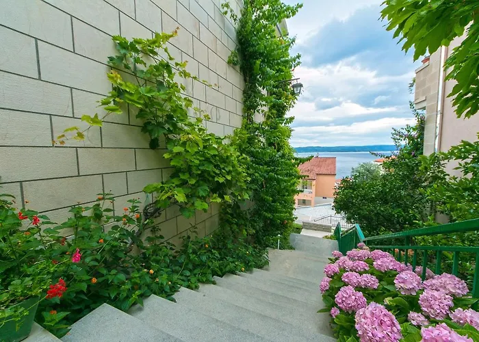 2752b Apartamento *